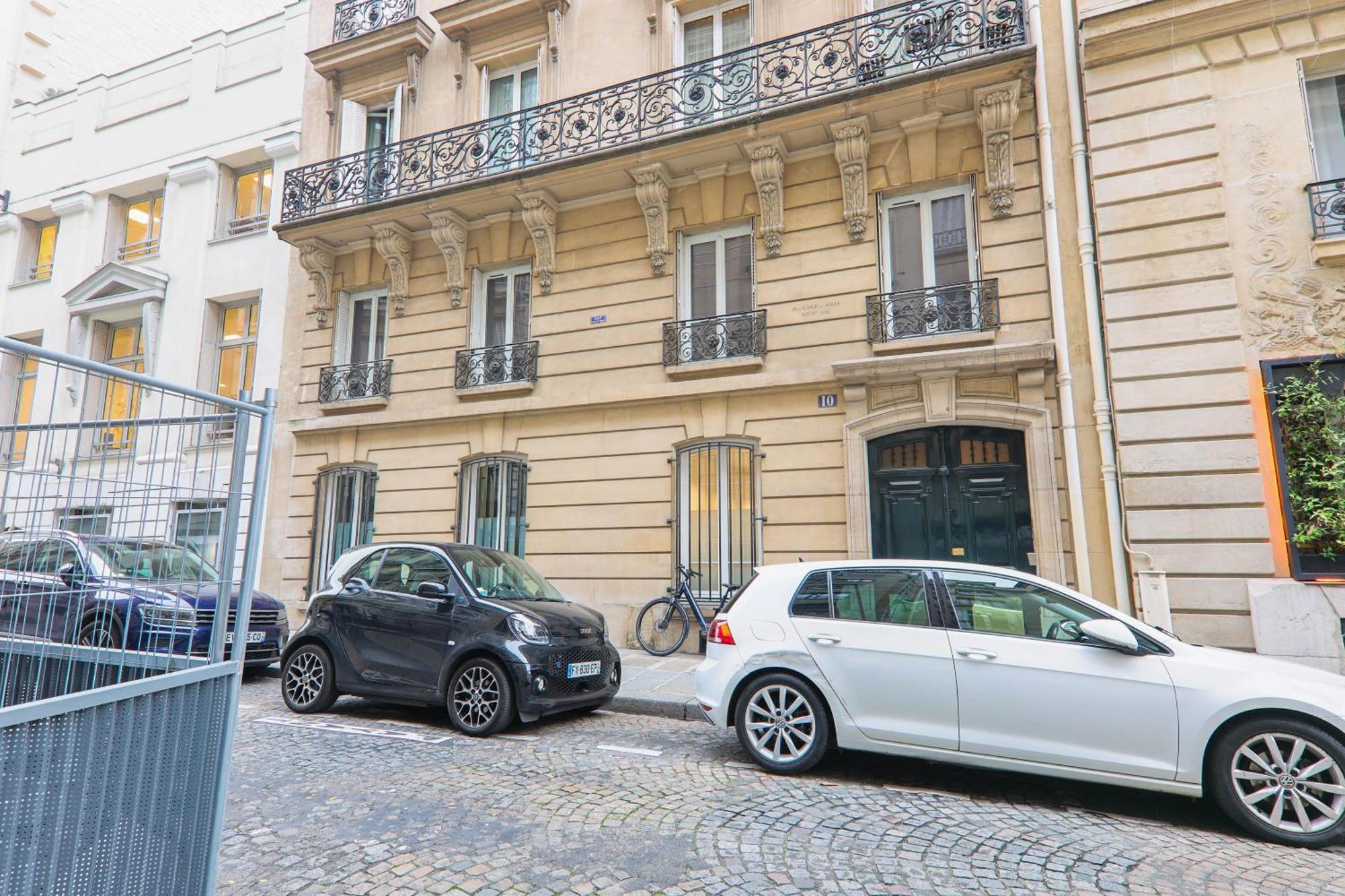 Charmant Appartement Arc De Triomphe Free Netflix Parijs Buitenkant foto